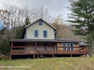87 Deming Rd, Hunter, NY 12442