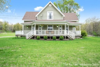6450 Snow Ave SE, Alto, MI 49302