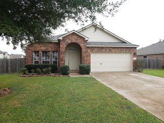 3230 Blue Bonnet Dr, Texas City, TX 77591