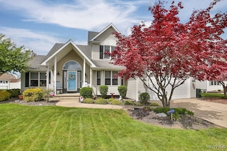 3669 Kelsey Ln, North Tonawanda, NY 14120