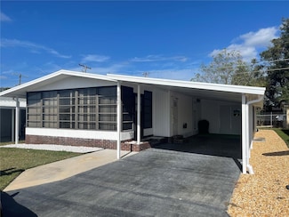 4067 Rolling Oaks Dr, Winter Haven, FL 33880