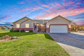 98 W 400 S, Smithfield, UT 84335