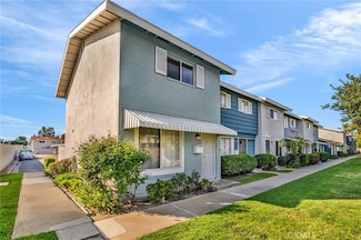 19882 Berkshire Ln, Huntington Beach, CA 92646