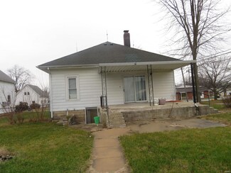 111 W Howard St, Galveston, IN 46932