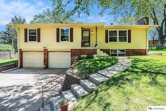 3371 S 112th St, Omaha, NE 68144