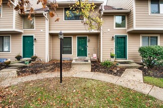 9467 Hunters Creek Dr Unit 203, Blue Ash, OH 45242