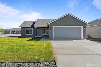 202 Rattray Dr, Mattawa, WA 99349