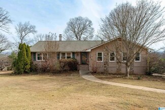 121 Shades Crest Rd, Birmingham, AL 35226