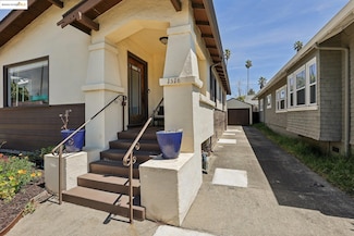 1318 8th St, Alameda, CA 94501