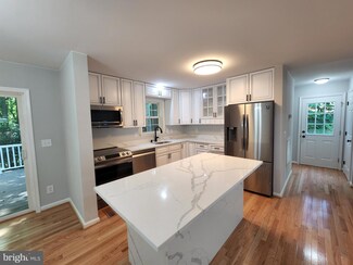 8474 Pine Blvd, Lusby, MD 20657