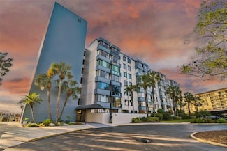 644 Island Way Unit 206, Clearwater Beach, FL 33767