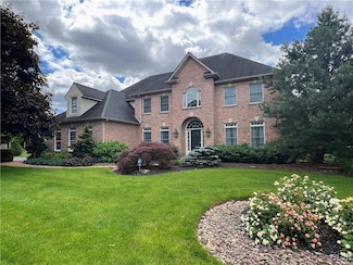 4229 Madison Dr, Bethlehem, PA 18020