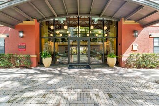 911 N Orange Ave Unit 508, Orlando, FL 32801
