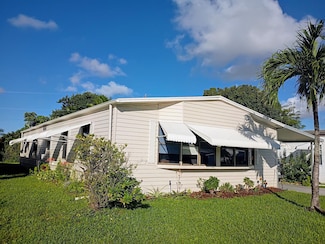 3353 Lake Overlook Place, Atlantis, FL 33462