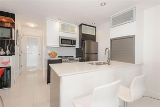 815 SW 11th Ave Unit 19G, Hallandale Beach, FL 33009