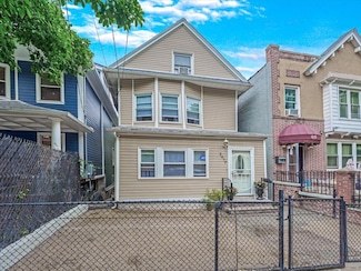 2677 Heath Ave, Bronx, NY 10463