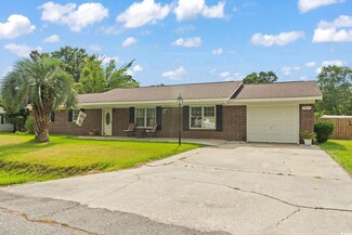5675 Dogwood Cir, Myrtle Beach, SC 29588