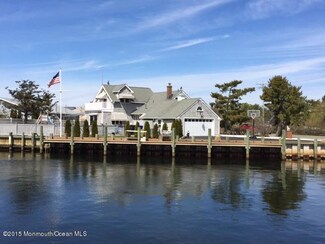 100 Curtis Point Dr, Mantoloking, NJ 08738