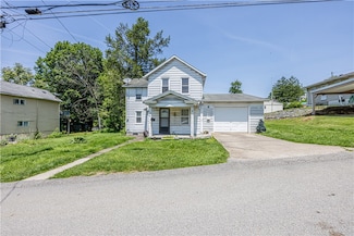 32 Mccormick Ave, Uniontown, PA 15401