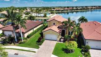 140 Maraviya Blvd, Nokomis, FL 34275