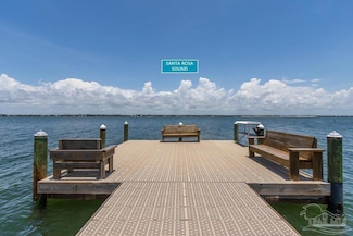 1440 Paradise Point Dr Unit 13, Navarre, FL 32566