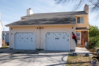 6103 SW 26th St, Topeka, KS 66614
