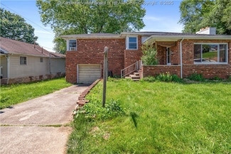 467 23rd St, Dunbar, WV 25064