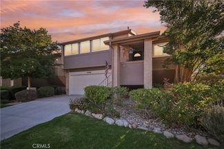 20040 Avenue of The Oaks, Newhall, CA 91321