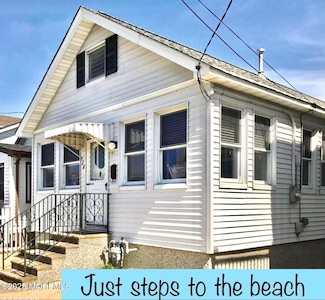 28 Kearney Ave, Seaside Heights, NJ 08751