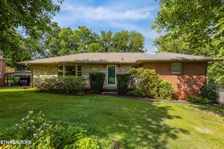 500 Cardinal St, Maryville, TN 37803