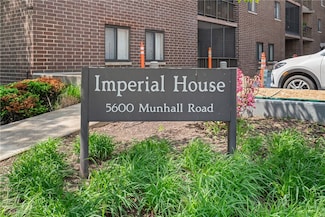 5600 Munhall Rd Unit 606, Pittsburgh, PA 15217