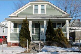 5 Aldine St, Providence, RI 02909