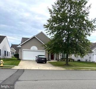 51 Country Ln, Columbus, NJ 08022