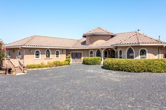 8400 Maynard Rd, Palo Cedro, CA 96073