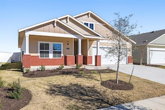 441 Hortus Dr, Niederwald, TX 78640