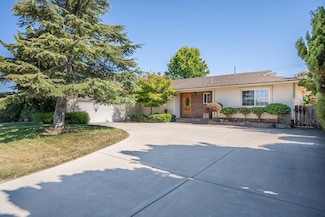 780 Comanche Ave, Santa Maria, CA 93455