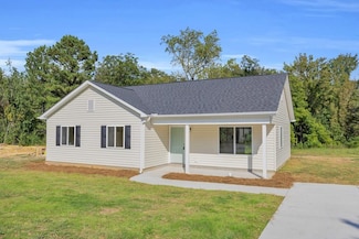 103 Hunter Street Extension, Abbeville, SC 29620