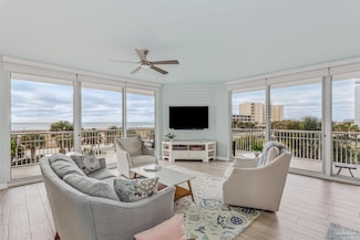 800 Fort Pickens Rd Unit 204, Gulf Breeze, FL 32561