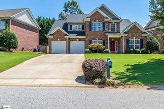 140 Colfax Dr, Boiling Springs, SC 29316