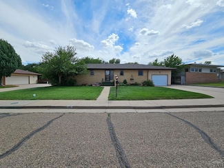 79 Mayhew Dr, Lamar, CO 81052