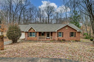 115 Weaver St, Randleman, NC 27317