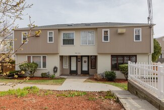 27 Kiley St Unit 1, North Providence, RI 02911