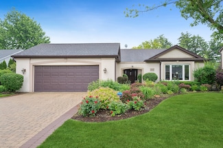 3647 Radcliffe Dr, Northbrook, IL 60062