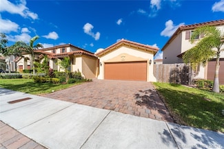 15421 SW 176th Ln, Miami, FL 33187