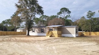 139 Stanley Dr, Freeport, FL 32439