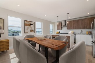 488 Quincy Ave Unit 6, Quincy, MA 02169