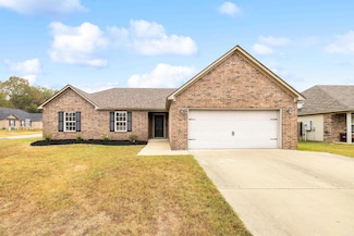 226 Timberlake Dr, Benton, AR 72015