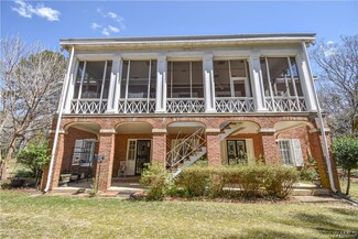 1305 Columbus St W, Fayette, AL 35555
