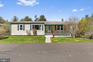 548 Overview Ln, North Wales, PA 19454