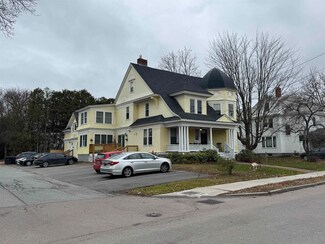 18 Clark Ave, Morrisville, VT 05661